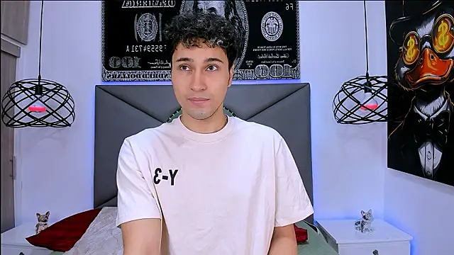 Snapshot of buddy_whitte chatting on 02-24-26, 04:49 buddy whitte online show from 02-24-26, 04:49