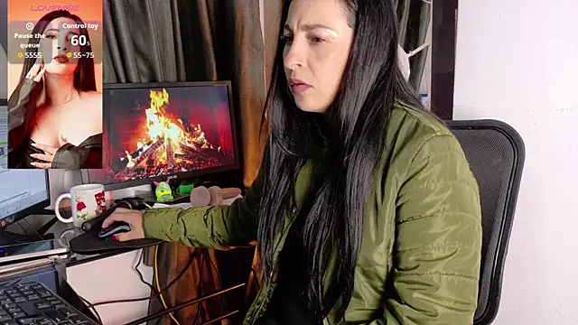 Bella williamss  online show from 04-18-26, 07:45