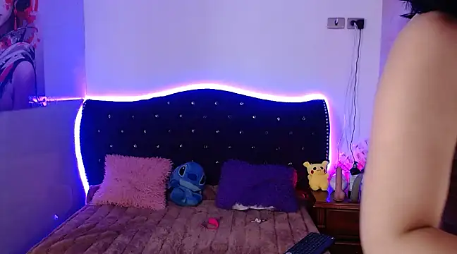 Minami Nakamura online show from 03-12-25, 09:56