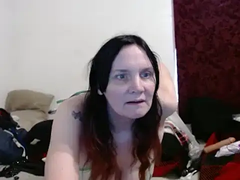 Hotmodel1984 online show from 12-04-24, 09:24