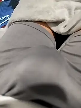 maynor1233 online show from 10-22-25, 10:09