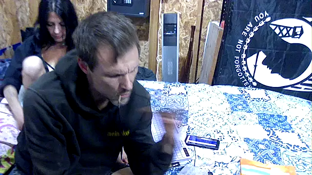 SillyRabbitz online show from 11-09-25, 06:44