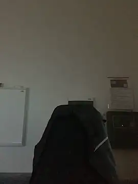 Mike8523 online show from 11-11-25, 05:35