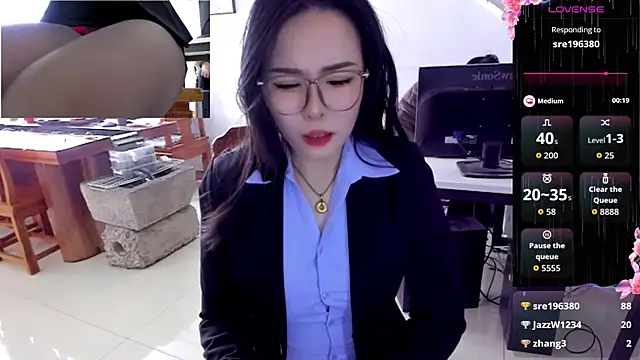 Snapshot of xixiya888 chatting on 01-10-26, 01:18 xixiya888 online show from 01-10-26, 01:18