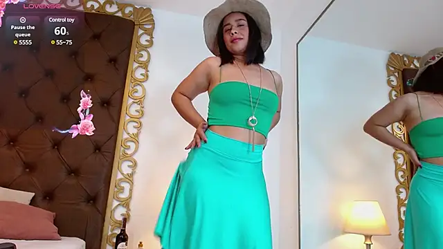 SofiiaMartinez  online show from 03-15-25, 11:19