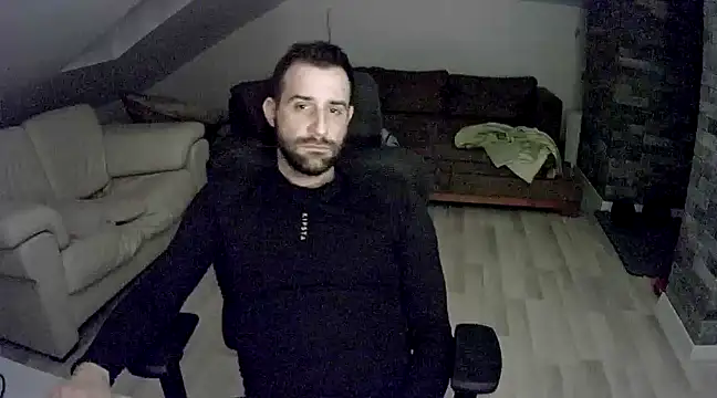 Snapshot of gryzoon chatting on 03-17-25, 09:02 gryzoon online show from 03-17-25, 09:02