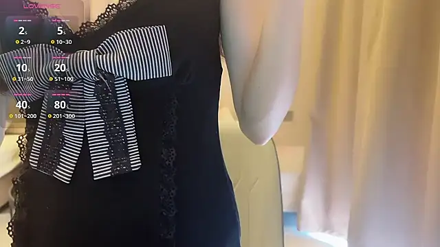 Snapshot of Xiaoxia-Baby chatting on 03-04-25, 07:30 Xiaoxia-Baby online show from 03-04-25, 07:30