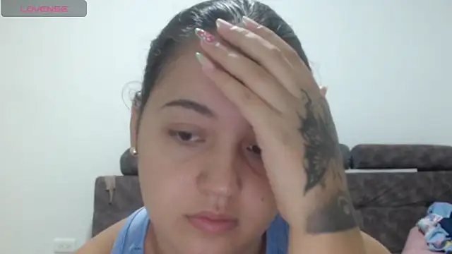 Snapshot of Anthonela_Queen chatting on 02-12-26, 10:32 Anthonela Queen online show from 02-12-26, 10:32