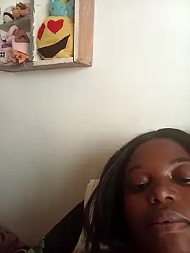 Snapshot of lakarinati chatting on 03-19-25, 01:40 lakarinati online show from 03-19-25, 01:40