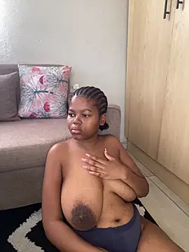  DollFace  online show from 02-12-26, 06:30