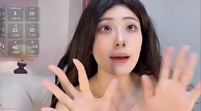 xiaolanlan3344 online show from 03-22-25, 02:58