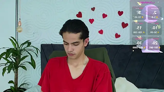 Snapshot of Maximoherrera_16 chatting on 05-26-26, 12:12 Maximoherrera 16 online show from 05-26-26, 12:12