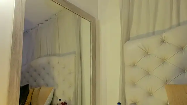 Snapshot of kamii_arias chatting on 11-26-25, 02:29 kamii arias online show from 11-26-25, 02:29