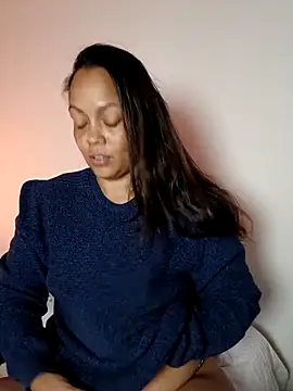 Snapshot of Sheila_Sazs1 chatting on 11-28-25, 04:04 Sheila Sazs1 online show from 11-28-25, 04:04