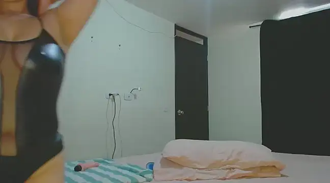 roxanasexy2025 online show from 03-16-25, 04:34