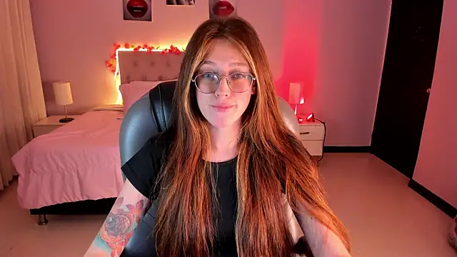 Emily Warren  online show from 04-06-26, 09:05