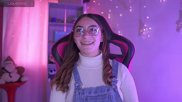 Snapshot of issa_monterrey chatting on 03-04-26, 12:55 issa monterrey online show from 03-04-26, 12:55