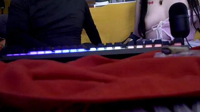 Snapshot of deathnote666_ chatting on 03-08-25, 07:38 deathnote666 online show from 03-08-25, 07:38