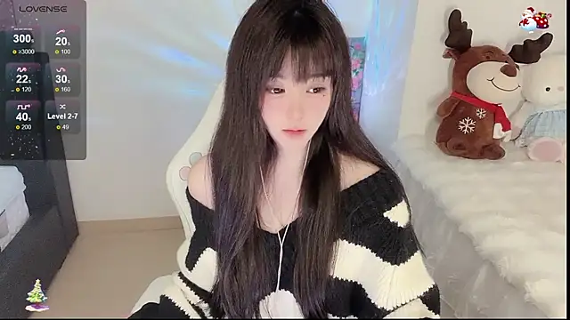 Snapshot of Milla-z chatting on 01-06-26, 03:32 Milla-z online show from 01-06-26, 03:32