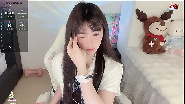 Snapshot of Milla-z chatting on 02-02-26, 12:15 Milla-z online show from 02-02-26, 12:15