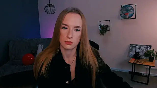 doll vey online show from 02-28-25, 03:37