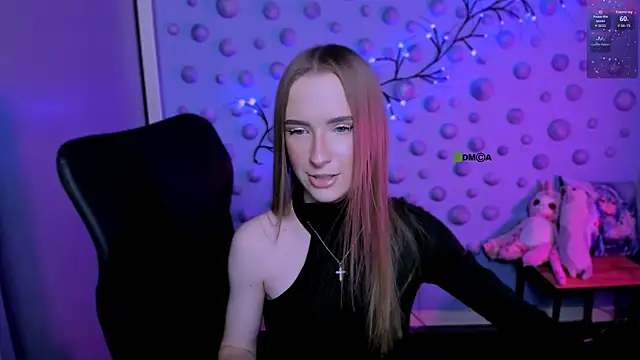 Snapshot of doll_vey chatting on 01-05-26, 08:12 doll vey online show from 01-05-26, 08:12