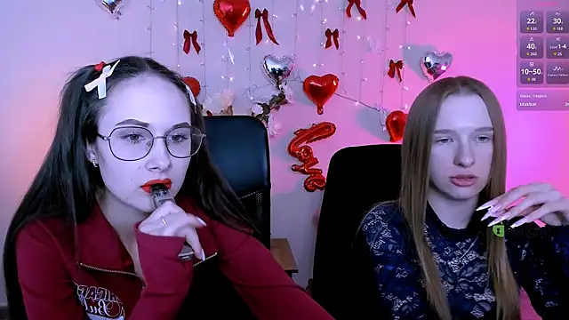 Snapshot of doll_vey chatting on 02-16-26, 08:05 doll vey online show from 02-16-26, 08:05