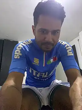 Snapshot of shangon chatting on 03-18-26, 01:31 shangon online show from 03-18-26, 01:31