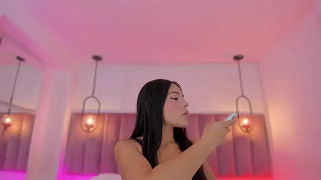 Haily b online show from 12-04-25, 07:55