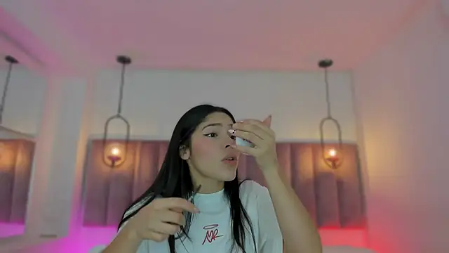 Haily b online show from 12-14-25, 08:13