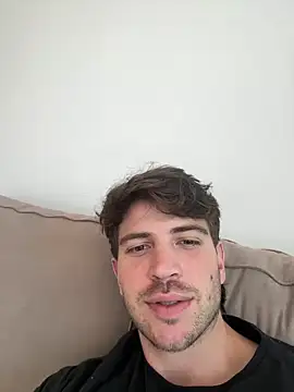 Snapshot of shuki0101 chatting on 01-19-26, 03:27 shuki0101 online show from 01-19-26, 03:27