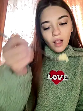 MrrKate online show from 12-19-25, 09:27