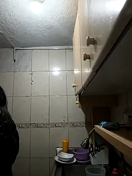 Snapshot of miaoconell chatting on 11-29-25, 10:24 miaoconell online show from 11-29-25, 10:24