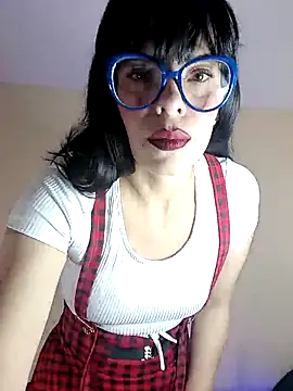 Snapshot of Ali3Martin chatting on 03-04-25, 08:27 Ali3Martin online show from 03-04-25, 08:27