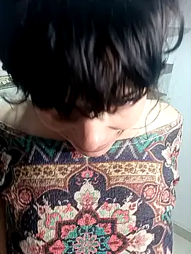 Snapshot of Ali3Martin chatting on 03-05-25, 12:11 Ali3Martin online show from 03-05-25, 12:11