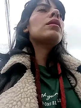 Snapshot of Ali3Martin chatting on 03-14-25, 04:40 Ali3Martin online show from 03-14-25, 04:40