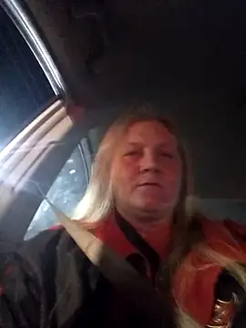 wetnwildforyou online show from 11-17-25, 03:01