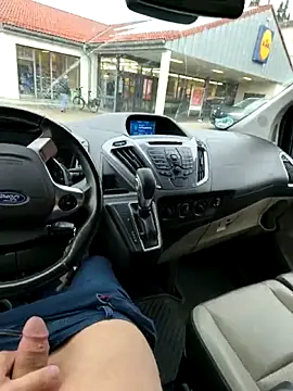 Snapshot of bavaricus123 chatting on 11-20-25, 07:41 bavaricus123 online show from 11-20-25, 07:41