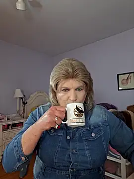 Snapshot of Victoriatv1 chatting on 03-14-26, 11:10 Victoriatv1 online show from 03-14-26, 11:10