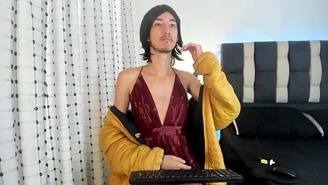 loverisu-coral online show from 01-07-26, 08:33