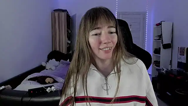 Snapshot of bekkawell chatting on 09-23-25, 05:16 bekkawell online show from 09-23-25, 05:16