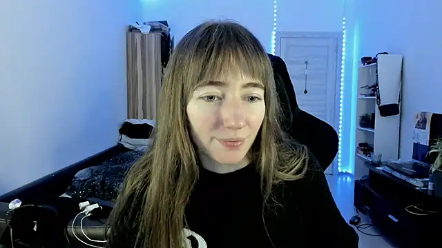 Snapshot of bekkawell chatting on 11-29-25, 01:14 bekkawell online show from 11-29-25, 01:14