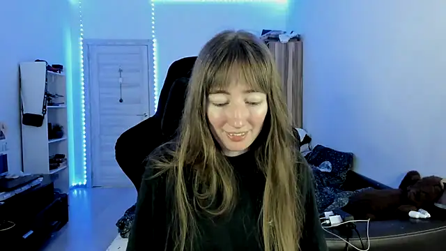 Snapshot of bekkawell chatting on 12-02-25, 01:50 bekkawell online show from 12-02-25, 01:50