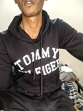 BlackDog  69 online show from 03-18-25, 12:36