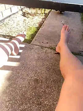 1Zoey101 online show from 03-08-25, 05:28