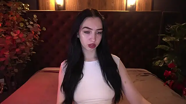 WildKittenX  online show from 04-09-26, 05:40