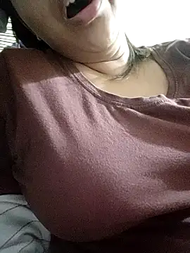 Snapshot of pallu_telgu_kannada chatting on 03-14-25, 05:13 pallu telgu kannada online show from 03-14-25, 05:13