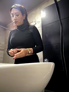 Mila LS online show from 10-20-25, 01:11