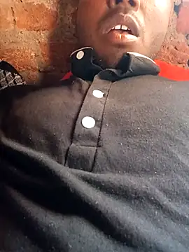 Snapshot of deshiwife26 chatting on 02-27-25, 03:47 deshiwife26 online show from 02-27-25, 03:47