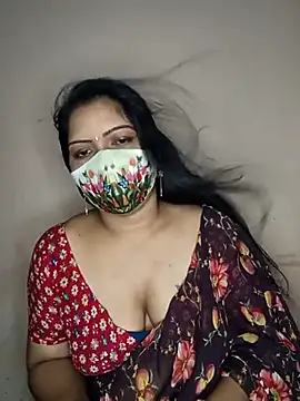 Snapshot of Bagi-Sexy chatting on 03-07-25, 06:11 Bagi-Sexy online show from 03-07-25, 06:11